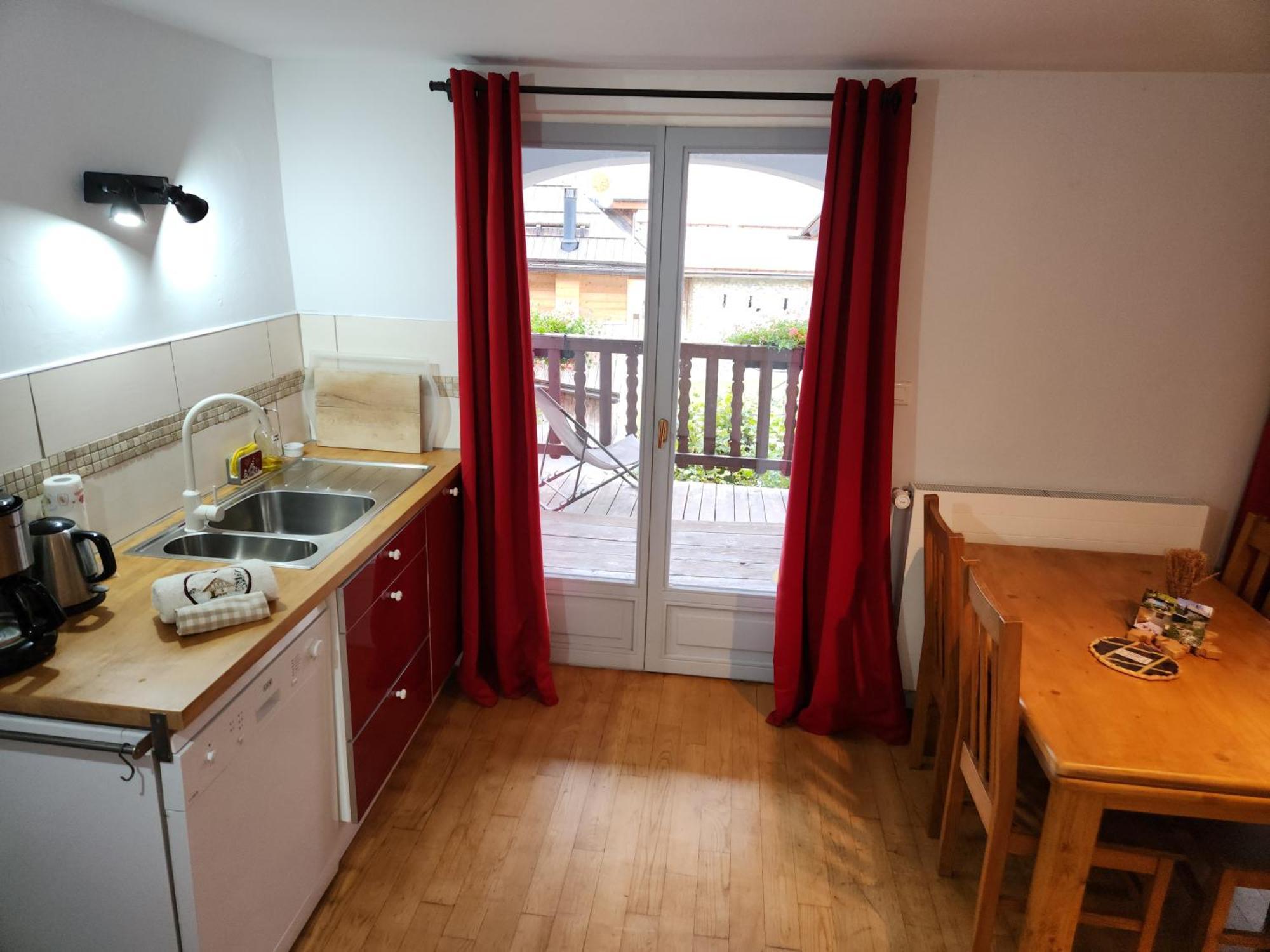 La Girandole Chambre D'Hotes Et Location D'Appartement Арвьё Экстерьер фото
