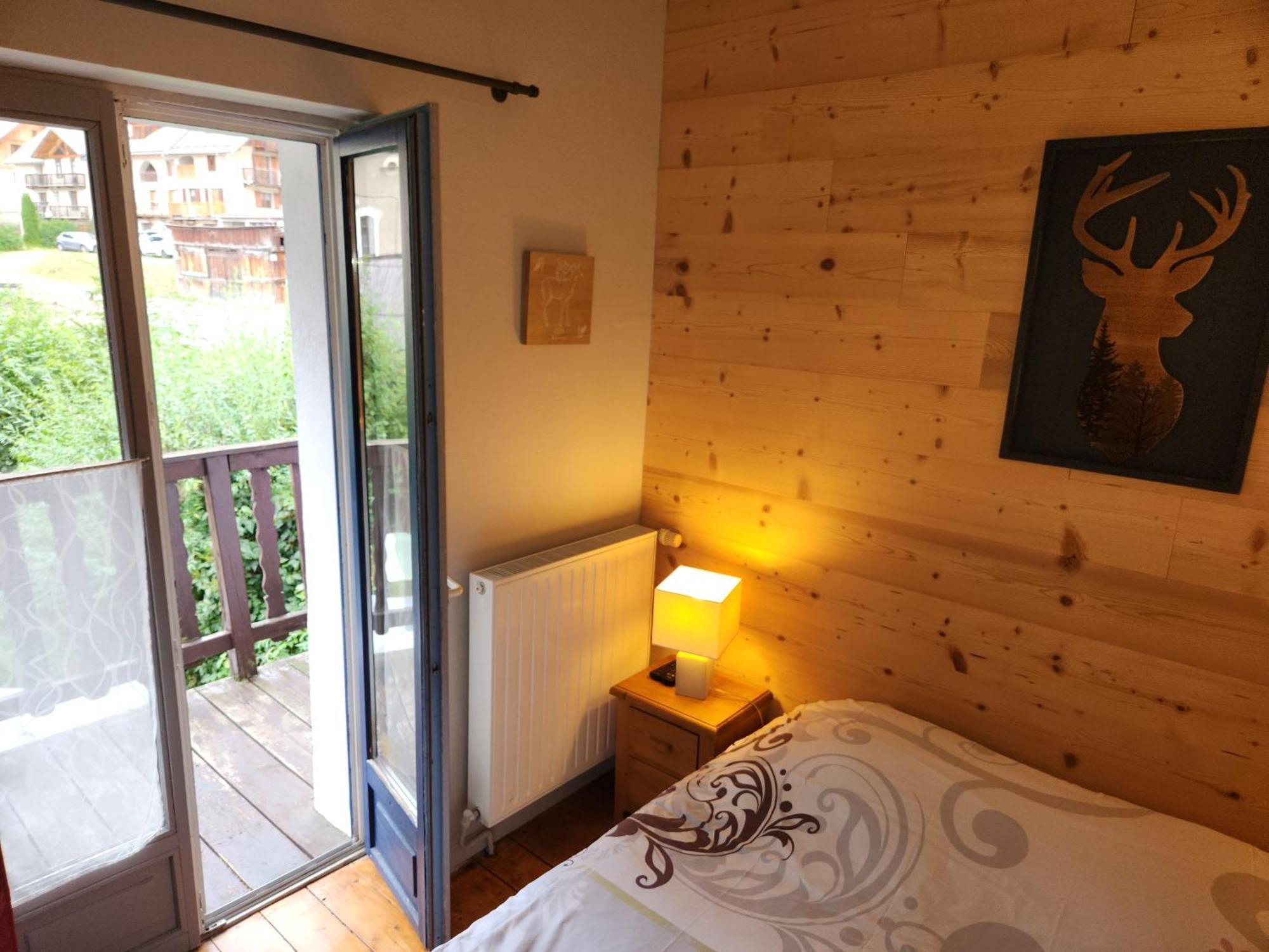 La Girandole Chambre D'Hotes Et Location D'Appartement Арвьё Экстерьер фото