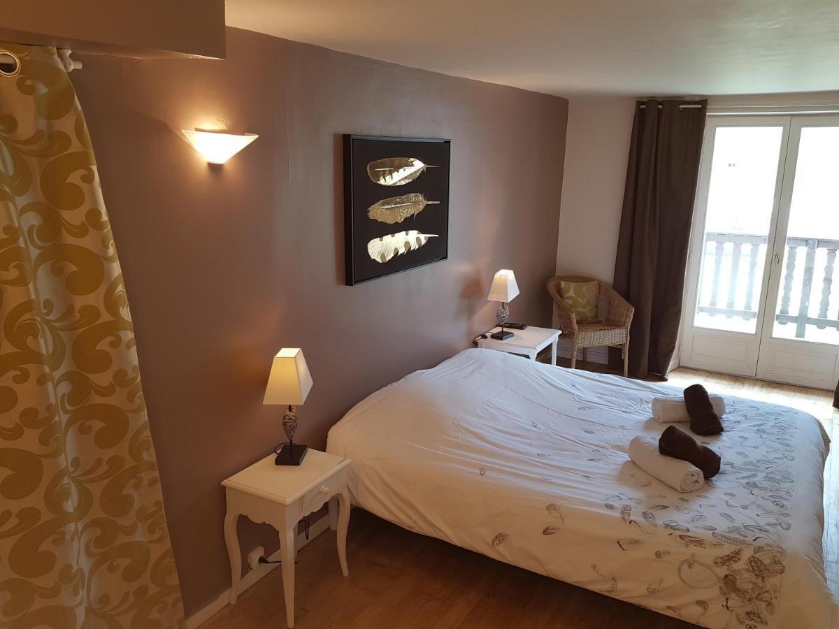 La Girandole Chambre D'Hotes Et Location D'Appartement Арвьё Экстерьер фото